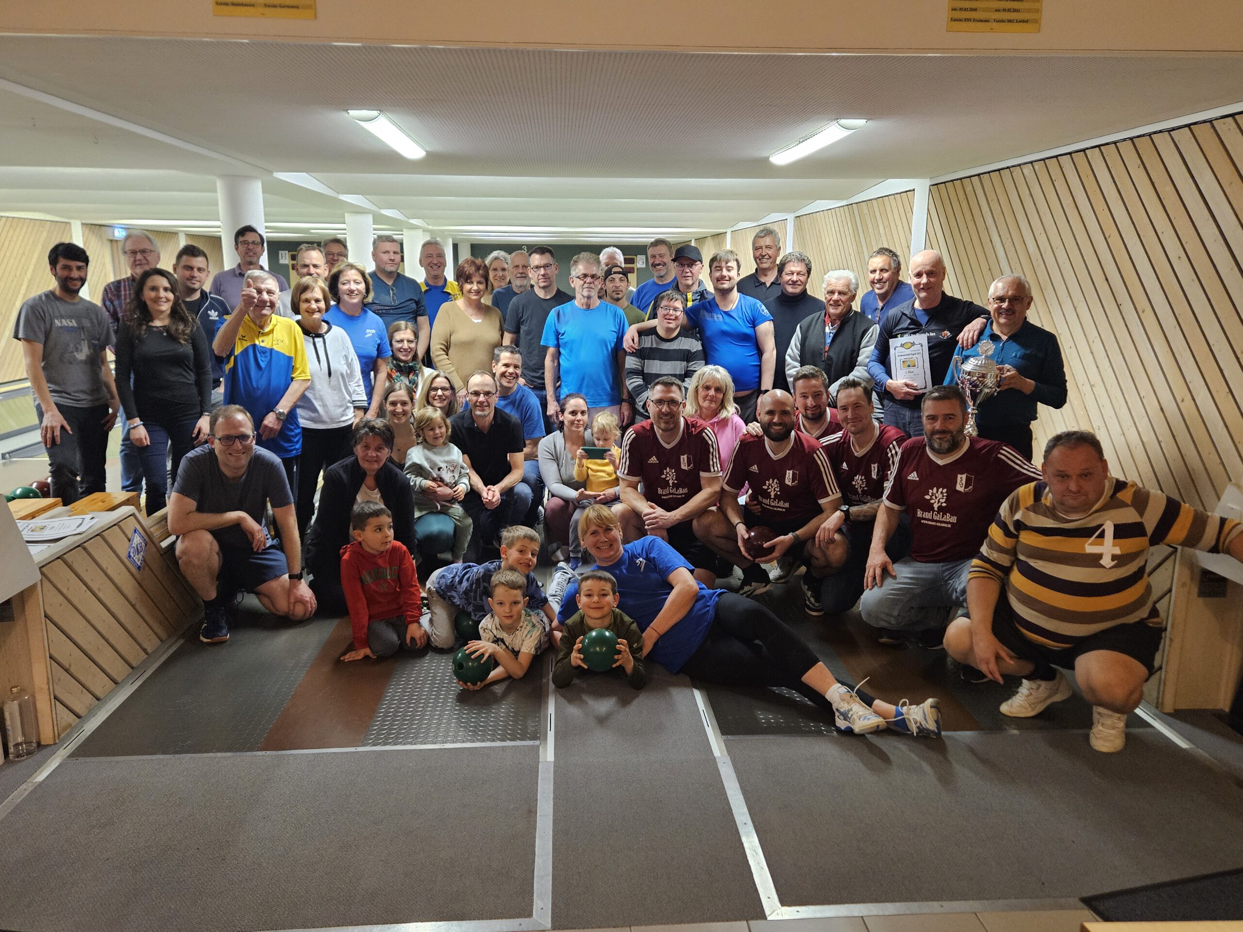 <strong>8. Dorfmeisterschaft bei der Kegelabteilung </strong>